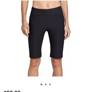Tail women’s mulligan golf shorts black NWT size 2